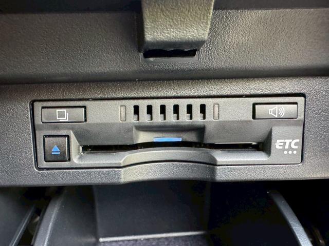 アルファード ２．５Ｓ　Ｃパッケージ／後期／　ツインムーンルーフ／デジタルインナーミラ／フリップダウンモニタ／両側パワースライドドア／衝突軽減／レーダークルーズ／レーンキープ／コーナーセンサ／シートエアコン／パワーバックドア／ＥＴＣ／バックカメラ（50枚目）