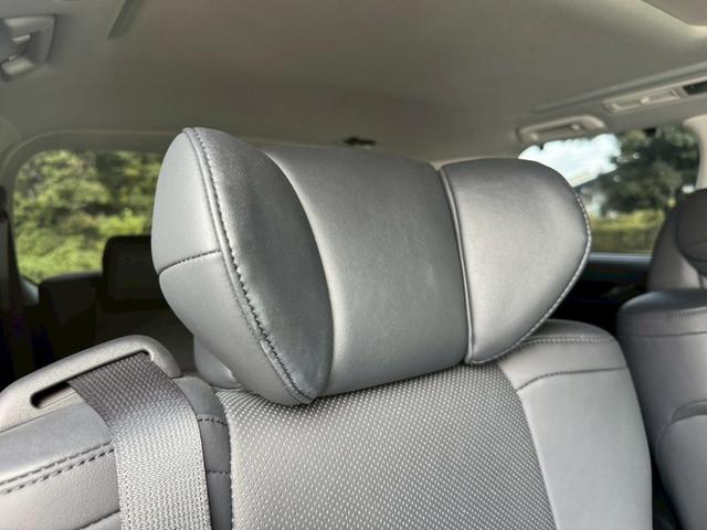 アルファード ２．５Ｓ　Ｃパッケージ／後期／　ツインムーンルーフ／デジタルインナーミラ／フリップダウンモニタ／両側パワースライドドア／衝突軽減／レーダークルーズ／レーンキープ／コーナーセンサ／シートエアコン／パワーバックドア／ＥＴＣ／バックカメラ（61枚目）