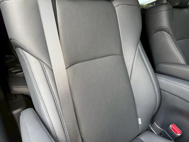 アルファード ２．５Ｓ　Ｃパッケージ／後期／　ツインムーンルーフ／デジタルインナーミラ／フリップダウンモニタ／両側パワースライドドア／衝突軽減／レーダークルーズ／レーンキープ／コーナーセンサ／シートエアコン／パワーバックドア／ＥＴＣ／バックカメラ（62枚目）