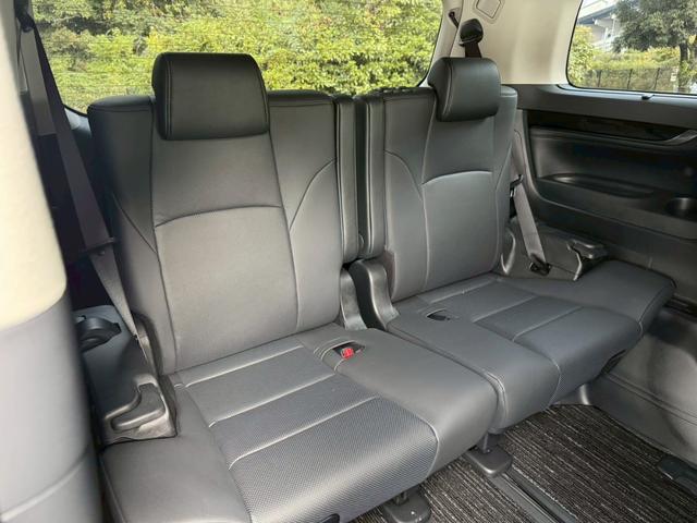 アルファード ２．５Ｓ　Ｃパッケージ／後期／　ツインムーンルーフ／デジタルインナーミラ／フリップダウンモニタ／両側パワースライドドア／衝突軽減／レーダークルーズ／レーンキープ／コーナーセンサ／シートエアコン／パワーバックドア／ＥＴＣ／バックカメラ（68枚目）