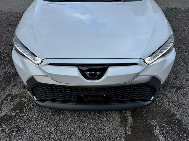 カローラクロス ハイブリッド　Ｚ　／衝突軽減／レーダークルーズ／レーンキープ／コーナーセンサー／シートヒータ／パワーバックドア／ディスプレイオーディオ／オートライト／プッシュスタート／電動格納ミラー／パワーシート／バックカメラ／ＥＴＣ（18枚目）