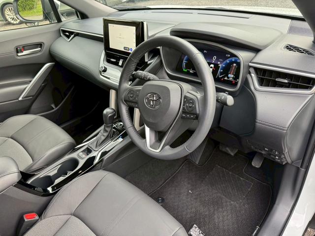 カローラクロス ハイブリッド　Ｚ　／衝突軽減／レーダークルーズ／レーンキープ／コーナーセンサー／シートヒータ／パワーバックドア／ディスプレイオーディオ／オートライト／プッシュスタート／電動格納ミラー／パワーシート／バックカメラ／ＥＴＣ（37枚目）