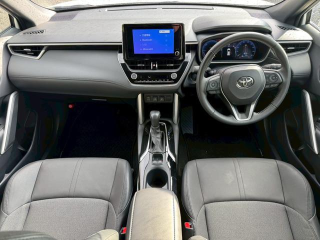 カローラクロス ハイブリッド　Ｚ　／衝突軽減／レーダークルーズ／レーンキープ／コーナーセンサー／シートヒータ／パワーバックドア／ディスプレイオーディオ／オートライト／プッシュスタート／電動格納ミラー／パワーシート／バックカメラ／ＥＴＣ（59枚目）