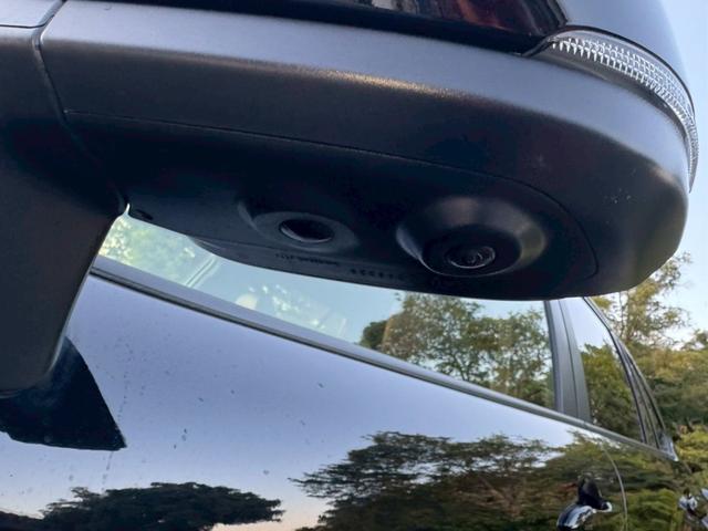 カローラクロス ハイブリッド Z /パノラマルーフ/BSM/全周囲カメラ/衝突軽減/レーダークルーズ/レーンキープ/コーナーセンサー/シートヒーター/ディスプレイオーディオ/パワーバックドア/ハーフレザー/電動格納ミラー/ETC2.0(8枚目)