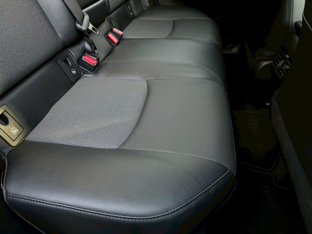 カローラクロス ハイブリッド Z /パノラマルーフ/BSM/全周囲カメラ/衝突軽減/レーダークルーズ/レーンキープ/コーナーセンサー/シートヒーター/ディスプレイオーディオ/パワーバックドア/ハーフレザー/電動格納ミラー/ETC2.0(58枚目)