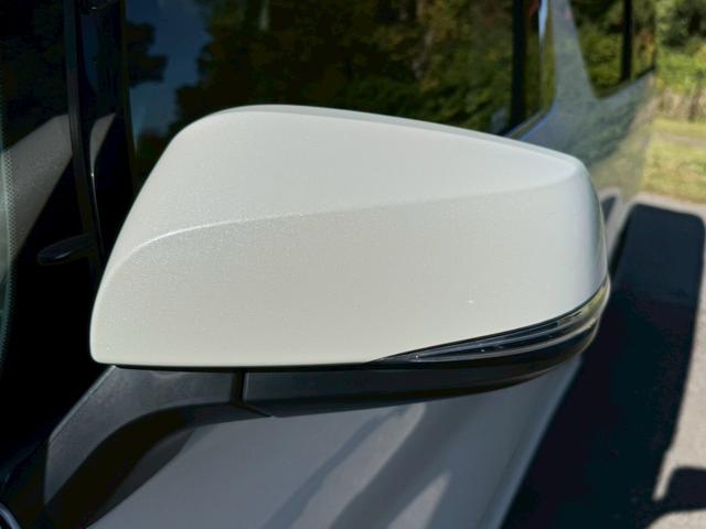 ヴェルファイア ２．５Ｚ　Ｇエディション　／ワンオーナ／フリップダウンモニタ／両側パワースライドドア／衝突軽減／レーダークルーズ／コーナーセンサ／パワーバックドア／電動格納ミラー／パワーシート／シートメモリ／ハーフレザー／ＥＴＣ／バックカメラ（9枚目）