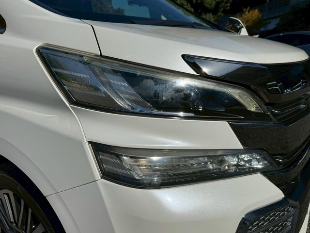 ヴェルファイア ２．５Ｚ　Ｇエディション　／ワンオーナ／フリップダウンモニタ／両側パワースライドドア／衝突軽減／レーダークルーズ／コーナーセンサ／パワーバックドア／電動格納ミラー／パワーシート／シートメモリ／ハーフレザー／ＥＴＣ／バックカメラ（12枚目）