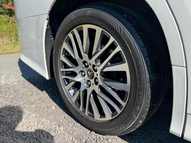 ヴェルファイア ２．５Ｚ　Ｇエディション　／ワンオーナ／フリップダウンモニタ／両側パワースライドドア／衝突軽減／レーダークルーズ／コーナーセンサ／パワーバックドア／電動格納ミラー／パワーシート／シートメモリ／ハーフレザー／ＥＴＣ／バックカメラ（24枚目）