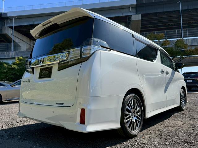 ヴェルファイア ２．５Ｚ　Ｇエディション　／ワンオーナ／フリップダウンモニタ／両側パワースライドドア／衝突軽減／レーダークルーズ／コーナーセンサ／パワーバックドア／電動格納ミラー／パワーシート／シートメモリ／ハーフレザー／ＥＴＣ／バックカメラ（25枚目）