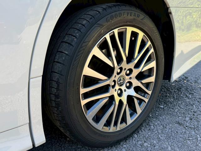 ヴェルファイア ２．５Ｚ　Ｇエディション　／ワンオーナ／フリップダウンモニタ／両側パワースライドドア／衝突軽減／レーダークルーズ／コーナーセンサ／パワーバックドア／電動格納ミラー／パワーシート／シートメモリ／ハーフレザー／ＥＴＣ／バックカメラ（31枚目）