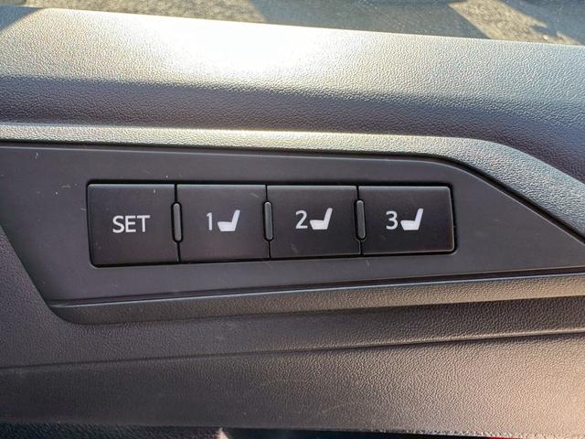 ヴェルファイア ２．５Ｚ　Ｇエディション　／ワンオーナ／フリップダウンモニタ／両側パワースライドドア／衝突軽減／レーダークルーズ／コーナーセンサ／パワーバックドア／電動格納ミラー／パワーシート／シートメモリ／ハーフレザー／ＥＴＣ／バックカメラ（33枚目）