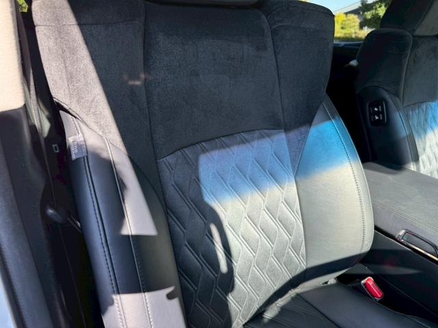 ヴェルファイア ２．５Ｚ　Ｇエディション　／ワンオーナ／フリップダウンモニタ／両側パワースライドドア／衝突軽減／レーダークルーズ／コーナーセンサ／パワーバックドア／電動格納ミラー／パワーシート／シートメモリ／ハーフレザー／ＥＴＣ／バックカメラ（36枚目）