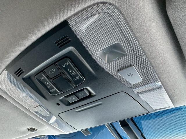 ヴェルファイア ２．５Ｚ　Ｇエディション　／ワンオーナ／フリップダウンモニタ／両側パワースライドドア／衝突軽減／レーダークルーズ／コーナーセンサ／パワーバックドア／電動格納ミラー／パワーシート／シートメモリ／ハーフレザー／ＥＴＣ／バックカメラ（53枚目）