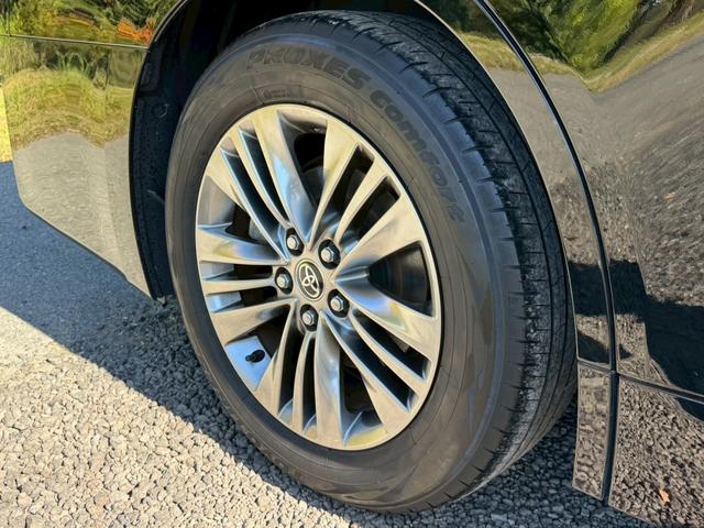 アルファード Ｚ　／フリップダウンモニタ／左右独立ムーンルーフ／デジタルインナーミラー／ＢＳＭ／衝突軽減／レーダークルーズ／レーンキープ／コーナーセンサ／全周囲カメラ／両側パワースライドドア／電動格納ミラ／ＥＴＣ２．０（28枚目）