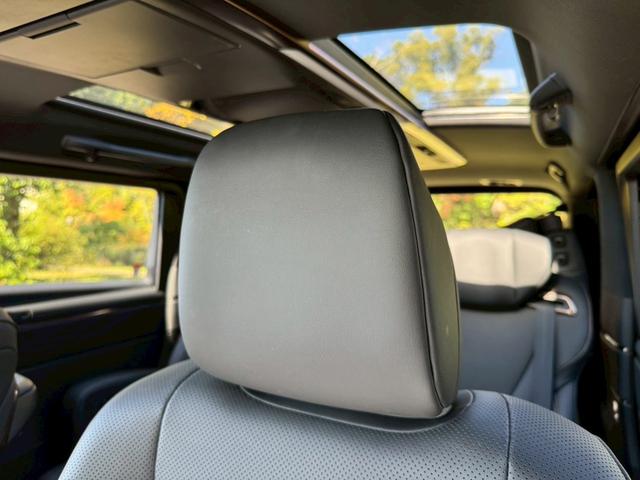 アルファード Ｚ　／フリップダウンモニタ／左右独立ムーンルーフ／デジタルインナーミラー／ＢＳＭ／衝突軽減／レーダークルーズ／レーンキープ／コーナーセンサ／全周囲カメラ／両側パワースライドドア／電動格納ミラ／ＥＴＣ２．０（73枚目）