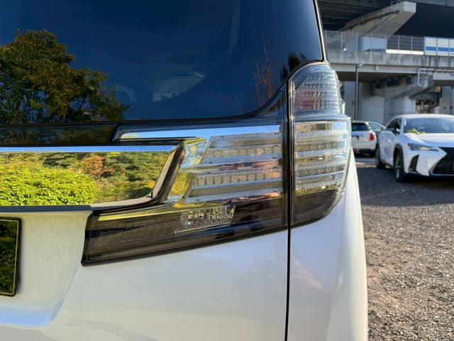 ヴェルファイア ２．５Ｚ　Ｇエディション　／フリップダウンモニター／衝突軽減／レーダークルーズ／両側パワースライドドア／パワーバックドア／パワーシート／シートメモリ／電動格納ミラー／ハーフレザー／ＥＴＣ／バックカメラ／Ｂｌｕｅｔｏｏｔｈ（18枚目）