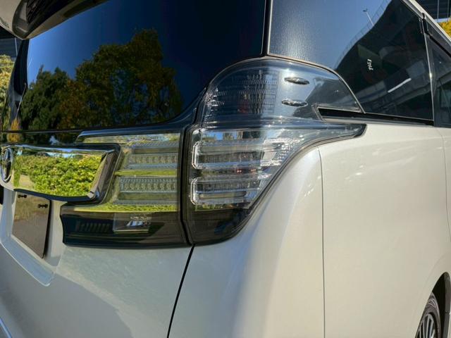 ヴェルファイア ２．５Ｚ　Ｇエディション　／フリップダウンモニター／衝突軽減／レーダークルーズ／両側パワースライドドア／パワーバックドア／パワーシート／シートメモリ／電動格納ミラー／ハーフレザー／ＥＴＣ／バックカメラ／Ｂｌｕｅｔｏｏｔｈ（23枚目）