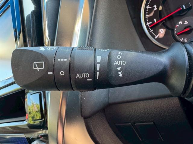 ヴェルファイア ２．５Ｚ　Ｇエディション　／フリップダウンモニター／衝突軽減／レーダークルーズ／両側パワースライドドア／パワーバックドア／パワーシート／シートメモリ／電動格納ミラー／ハーフレザー／ＥＴＣ／バックカメラ／Ｂｌｕｅｔｏｏｔｈ（42枚目）