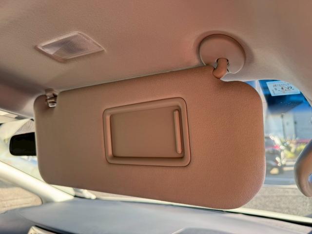 ヴェルファイア ２．５Ｚ　Ｇエディション　／フリップダウンモニター／衝突軽減／レーダークルーズ／両側パワースライドドア／パワーバックドア／パワーシート／シートメモリ／電動格納ミラー／ハーフレザー／ＥＴＣ／バックカメラ／Ｂｌｕｅｔｏｏｔｈ（56枚目）