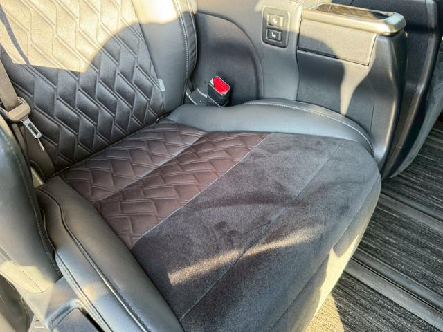 ヴェルファイア ２．５Ｚ　Ｇエディション　／フリップダウンモニター／衝突軽減／レーダークルーズ／両側パワースライドドア／パワーバックドア／パワーシート／シートメモリ／電動格納ミラー／ハーフレザー／ＥＴＣ／バックカメラ／Ｂｌｕｅｔｏｏｔｈ（59枚目）