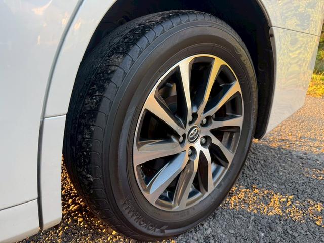 ヴェルファイア ３．５エグゼクティブラウンジ　／フリップダウンモニター／ＪＢＬサウンド／衝突軽減／レーダークルーズ／コーナーセンサー／全周囲カメラ／両側パワースライドドア／パワーバックドア／パワーシート／シートメモリ／ステアリングヒーター／ＥＴＣ（29枚目）