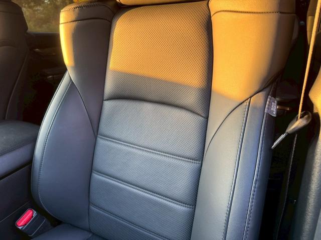 ヴェルファイア ３．５エグゼクティブラウンジ　／フリップダウンモニター／ＪＢＬサウンド／衝突軽減／レーダークルーズ／コーナーセンサー／全周囲カメラ／両側パワースライドドア／パワーバックドア／パワーシート／シートメモリ／ステアリングヒーター／ＥＴＣ（75枚目）