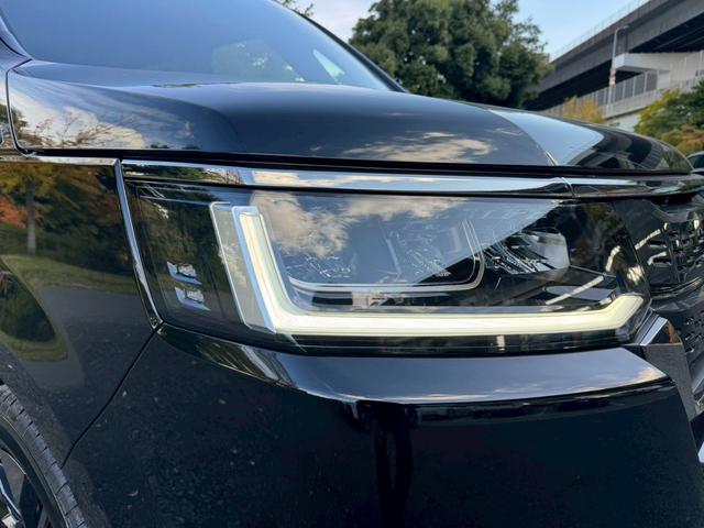 ステップワゴン e:HEVスパーダ/新車未登録 /衝突軽減/レーダークルーズ/レーンキープ/両側パワースライドドア/コーナーセンサー/シートヒーター/パワーバックドア/ハーフレザーシート/オートライト/プッシュスタート/USB接続(11枚目)