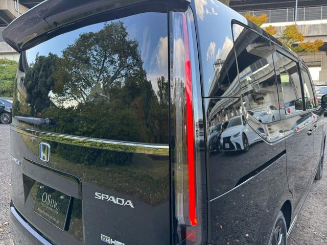 ステップワゴン e:HEVスパーダ/新車未登録 /衝突軽減/レーダークルーズ/レーンキープ/両側パワースライドドア/コーナーセンサー/シートヒーター/パワーバックドア/ハーフレザーシート/オートライト/プッシュスタート/USB接続(20枚目)
