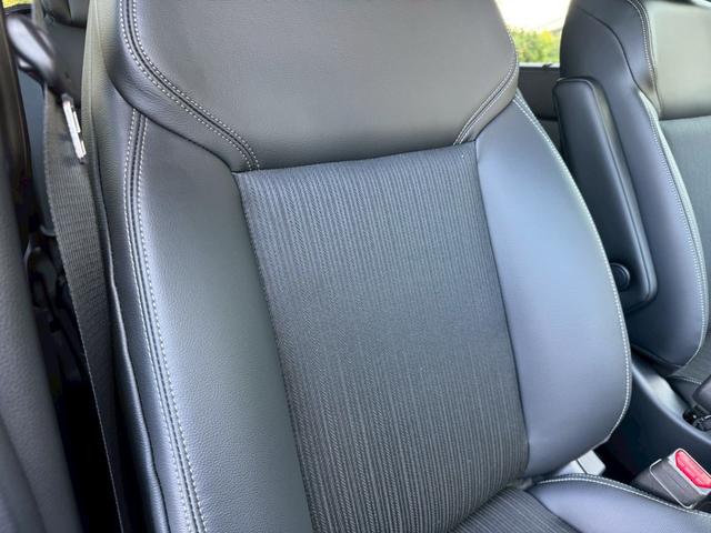 ステップワゴン e:HEVスパーダ/新車未登録 /衝突軽減/レーダークルーズ/レーンキープ/両側パワースライドドア/コーナーセンサー/シートヒーター/パワーバックドア/ハーフレザーシート/オートライト/プッシュスタート/USB接続(37枚目)