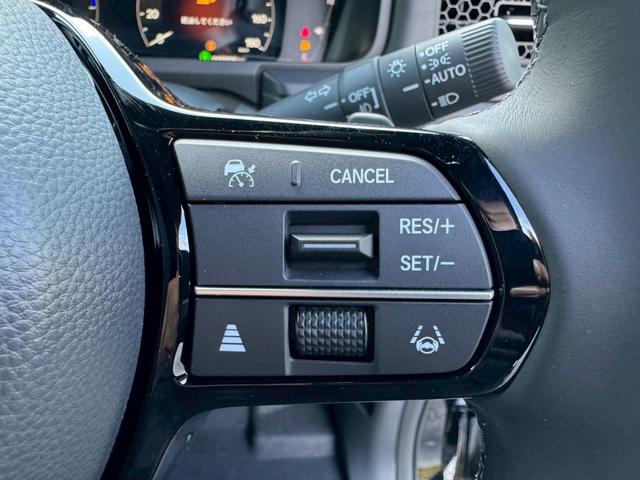 ステップワゴン e:HEVスパーダ/新車未登録 /衝突軽減/レーダークルーズ/レーンキープ/両側パワースライドドア/コーナーセンサー/シートヒーター/パワーバックドア/ハーフレザーシート/オートライト/プッシュスタート/USB接続(42枚目)