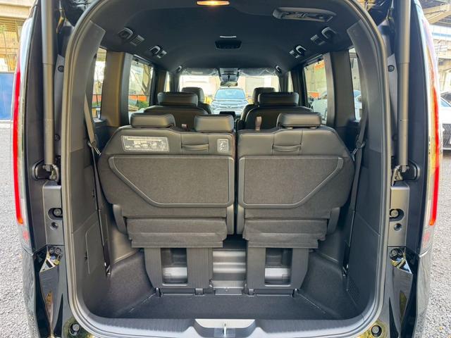 ステップワゴン e:HEVスパーダ/新車未登録 /衝突軽減/レーダークルーズ/レーンキープ/両側パワースライドドア/コーナーセンサー/シートヒーター/パワーバックドア/ハーフレザーシート/オートライト/プッシュスタート/USB接続(59枚目)