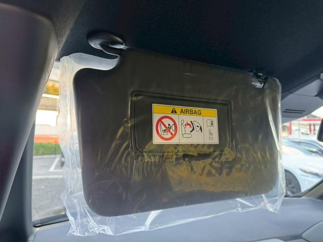 ステップワゴン e:HEVスパーダ/新車未登録 /衝突軽減/レーダークルーズ/レーンキープ/両側パワースライドドア/コーナーセンサー/シートヒーター/パワーバックドア/ハーフレザーシート/オートライト/プッシュスタート/USB接続(74枚目)