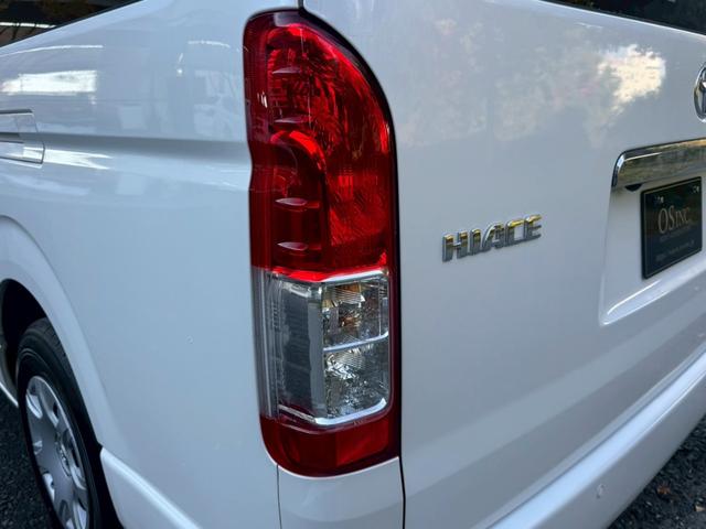 ハイエースワゴン グランドキャビン　／衝突軽減／レーンキープ／コーナーセンサ／片側パワースライドドア／プッシュスタート／ＥＴＣ／バックカメラ／Ｂｌｕｅｔｏｏｔｈ／ＵＳＢ接続／オートライト／オートマチックハイビーム／スマートキー／社外ナビ（27枚目）