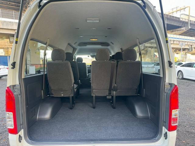 ハイエースワゴン グランドキャビン　／衝突軽減／レーンキープ／コーナーセンサ／片側パワースライドドア／プッシュスタート／ＥＴＣ／バックカメラ／Ｂｌｕｅｔｏｏｔｈ／ＵＳＢ接続／オートライト／オートマチックハイビーム／スマートキー／社外ナビ（56枚目）