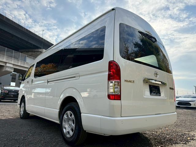 ハイエースワゴン グランドキャビン　／デジタルインナーミラー／片側パワースライドドア／衝突軽減／レーンキープ／コーナーセンサー／プッシュスタート／オートライト／オートマチックハイビーム／１００Ｖ電源／スマートキー（25枚目）