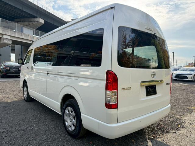 ハイエースワゴン グランドキャビン　／デジタルインナーミラー／片側パワースライドドア／衝突軽減／レーンキープ／コーナーセンサー／プッシュスタート／オートライト／オートマチックハイビーム／１００Ｖ電源／スマートキー（26枚目）