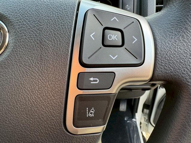 ハイエースワゴン グランドキャビン　／デジタルインナーミラー／片側パワースライドドア／衝突軽減／レーンキープ／コーナーセンサー／プッシュスタート／オートライト／オートマチックハイビーム／１００Ｖ電源／スマートキー（37枚目）