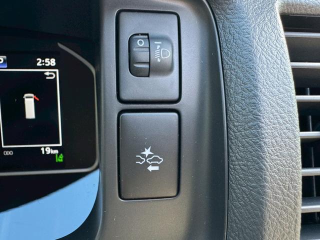 ハイエースワゴン グランドキャビン　／デジタルインナーミラー／片側パワースライドドア／衝突軽減／レーンキープ／コーナーセンサー／プッシュスタート／オートライト／オートマチックハイビーム／１００Ｖ電源／スマートキー（45枚目）