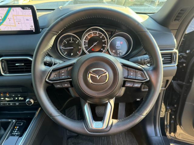 ＣＸ－８ ＸＤ　スマートエディション　／ＡＬＰＩＮＥフリップダウンモニター／クルーズコントロール／レーンキープ／コーナーセンサ／全周囲カメラ／パワーバックドア／電動格納ミラー／オートライト／アイドリングストップ／ＥＴＣ／Ｂｌｕｅｔｏｏｔｈ（38枚目）