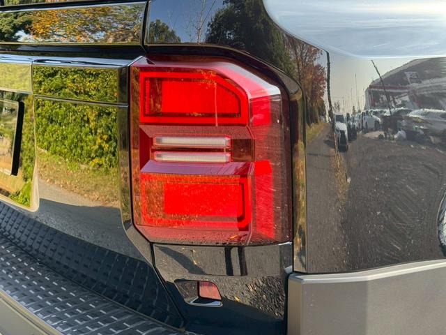 ランドクルーザー２５０ ＶＸ　／サンルーフ／トヨタチームメイト／デジタルインナーミラー／衝突軽減／レーダークルーズ／レーンキープ／コーナーセンサ／シートヒータ・エアコン／ルーフレール／パワーバックドア／電動格納ミラー／ＥＴＣ２．０（23枚目）