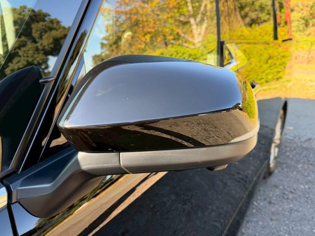 アルファード Z/ ワンオーナ/フリップダウンモニタ/左右独立ムーンルーフ/デジタルインナーミラー/BSM/衝突軽減/レーダークルーズ/コーナーセンサ/両側パワースライドドア/全周囲カメラ/ディスプレイオーディオ/ETC(9枚目)