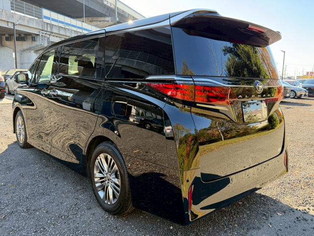 アルファード Z/ ワンオーナ/フリップダウンモニタ/左右独立ムーンルーフ/デジタルインナーミラー/BSM/衝突軽減/レーダークルーズ/コーナーセンサ/両側パワースライドドア/全周囲カメラ/ディスプレイオーディオ/ETC(29枚目)