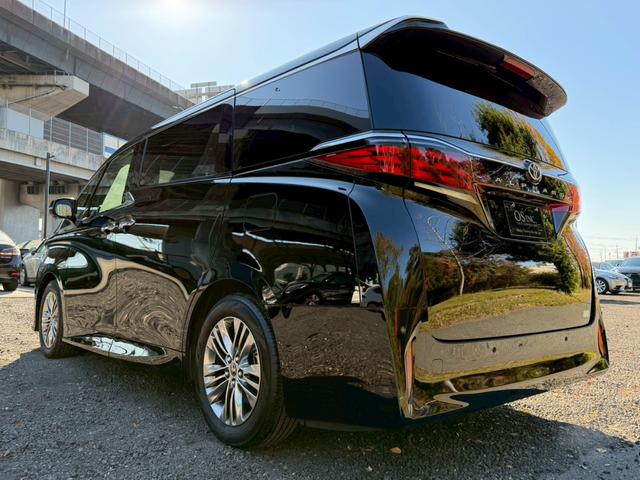 アルファード Z/ ワンオーナ/フリップダウンモニタ/左右独立ムーンルーフ/デジタルインナーミラー/BSM/衝突軽減/レーダークルーズ/コーナーセンサ/両側パワースライドドア/全周囲カメラ/ディスプレイオーディオ/ETC(30枚目)