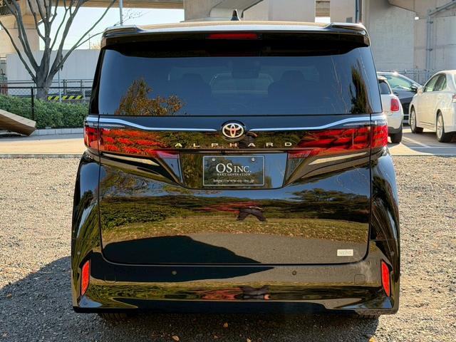 アルファード Z/ ワンオーナ/フリップダウンモニタ/左右独立ムーンルーフ/デジタルインナーミラー/BSM/衝突軽減/レーダークルーズ/コーナーセンサ/両側パワースライドドア/全周囲カメラ/ディスプレイオーディオ/ETC(32枚目)