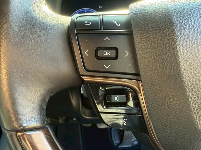 アルファード Z/ ワンオーナ/フリップダウンモニタ/左右独立ムーンルーフ/デジタルインナーミラー/BSM/衝突軽減/レーダークルーズ/コーナーセンサ/両側パワースライドドア/全周囲カメラ/ディスプレイオーディオ/ETC(42枚目)