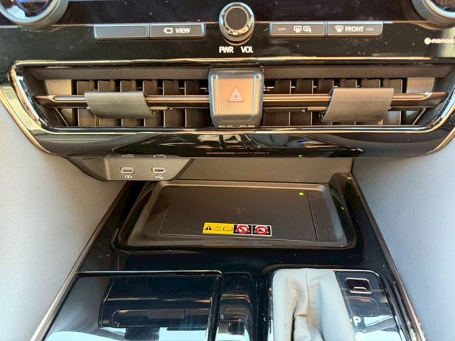 アルファード Z/ ワンオーナ/フリップダウンモニタ/左右独立ムーンルーフ/デジタルインナーミラー/BSM/衝突軽減/レーダークルーズ/コーナーセンサ/両側パワースライドドア/全周囲カメラ/ディスプレイオーディオ/ETC(49枚目)