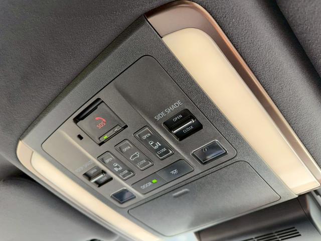 アルファード Z/ ワンオーナ/フリップダウンモニタ/左右独立ムーンルーフ/デジタルインナーミラー/BSM/衝突軽減/レーダークルーズ/コーナーセンサ/両側パワースライドドア/全周囲カメラ/ディスプレイオーディオ/ETC(56枚目)