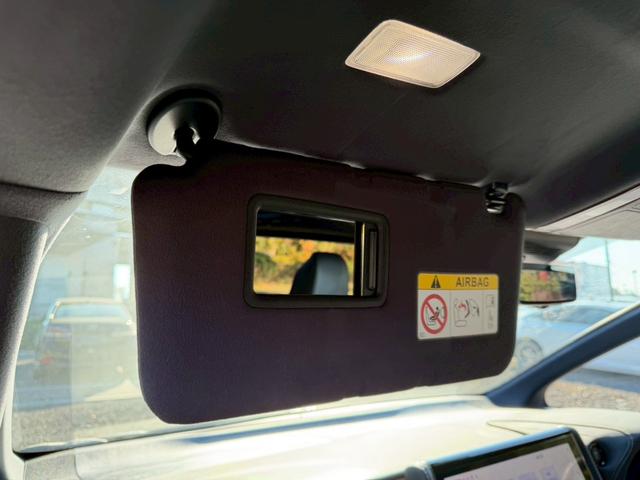 アルファード Z/ ワンオーナ/フリップダウンモニタ/左右独立ムーンルーフ/デジタルインナーミラー/BSM/衝突軽減/レーダークルーズ/コーナーセンサ/両側パワースライドドア/全周囲カメラ/ディスプレイオーディオ/ETC(79枚目)