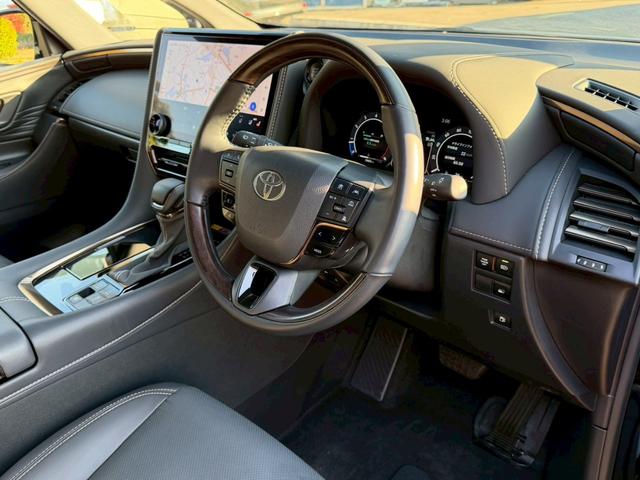 アルファード Z /ワンオーナ/フリップダウン/ユニバーサルステップデジタルインナーミラー/左右独立ムーンルーフ/両側パワースライドドア/全周囲カメラ/BSM/衝突軽減/レーダークルーズ/パワーバックドア/ETC(39枚目)