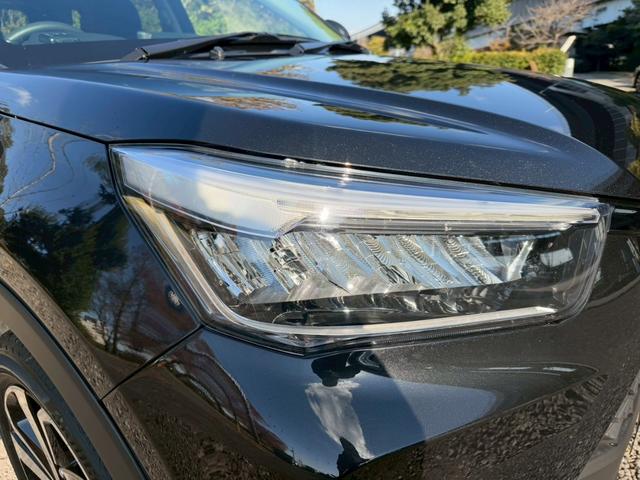 ライズ Z /カロッツェリアナビ/衝突軽減/レーダークルーズ/コーナーセンサー/シートヒーター/アイドリングストップ/電動格納ミラー/オートライト/ETC/バックカメラ/Bluetooth/TV/USB接続(12枚目)